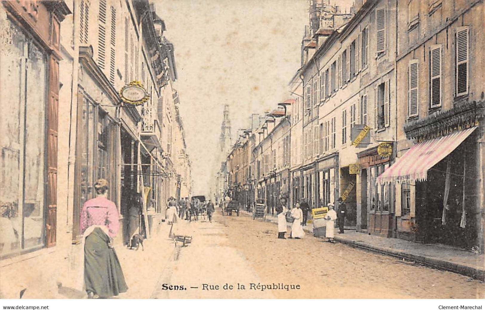 SENS - Rue De La République - Très Bon état - Sens