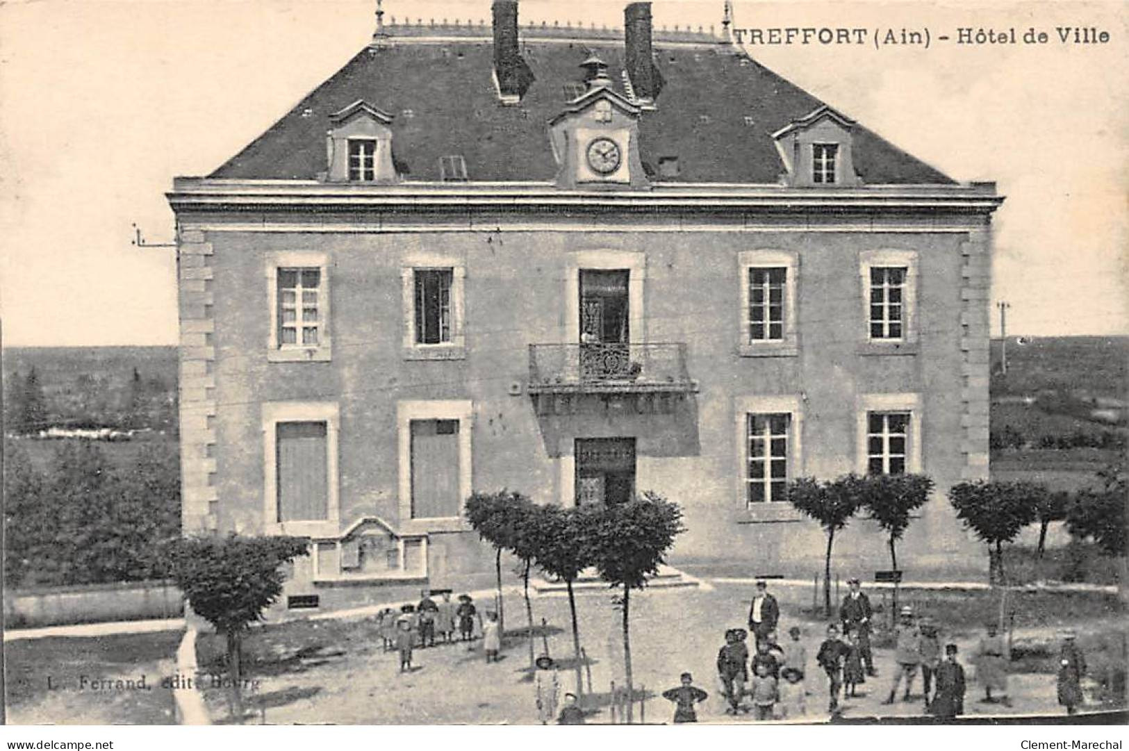 TREFFORT - Hôtel De Ville - Très Bon état - Ohne Zuordnung