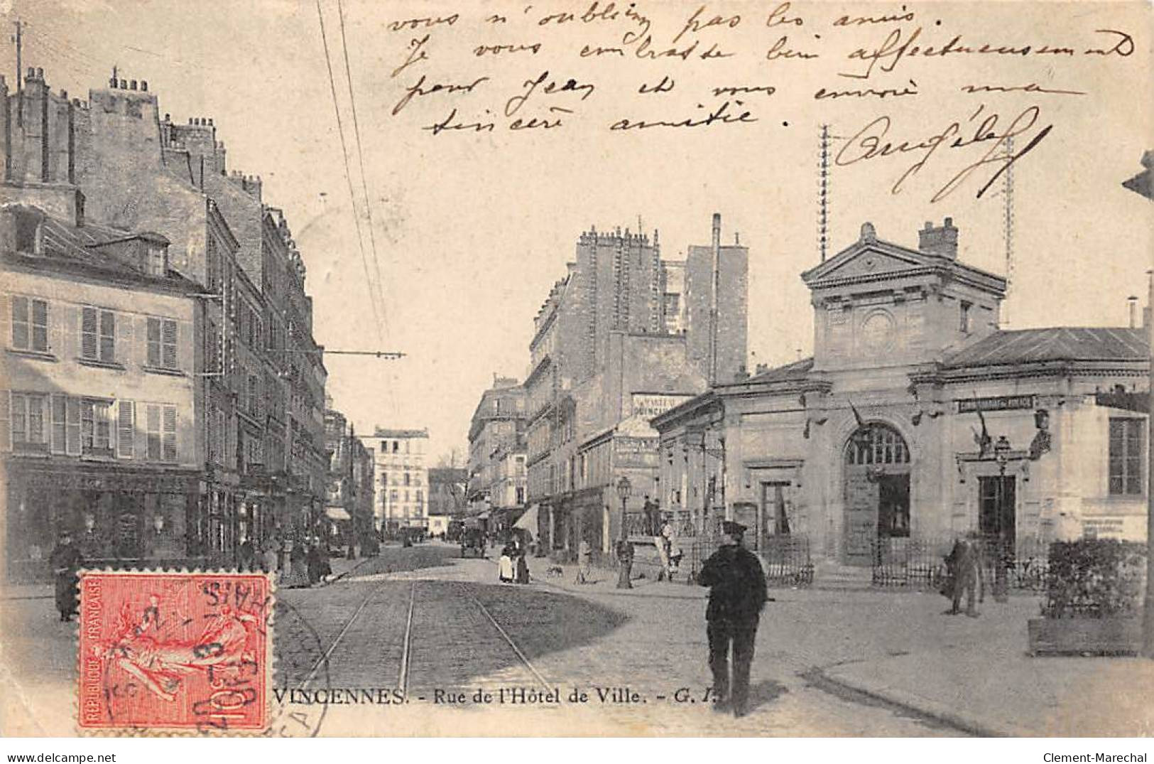 VINCENNES - Rue De L'Hôtel De Ville - état - Vincennes