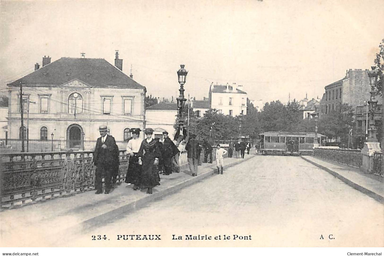 PUTEAUX - La Mairie Et Le Pont - Très Bon état - Puteaux