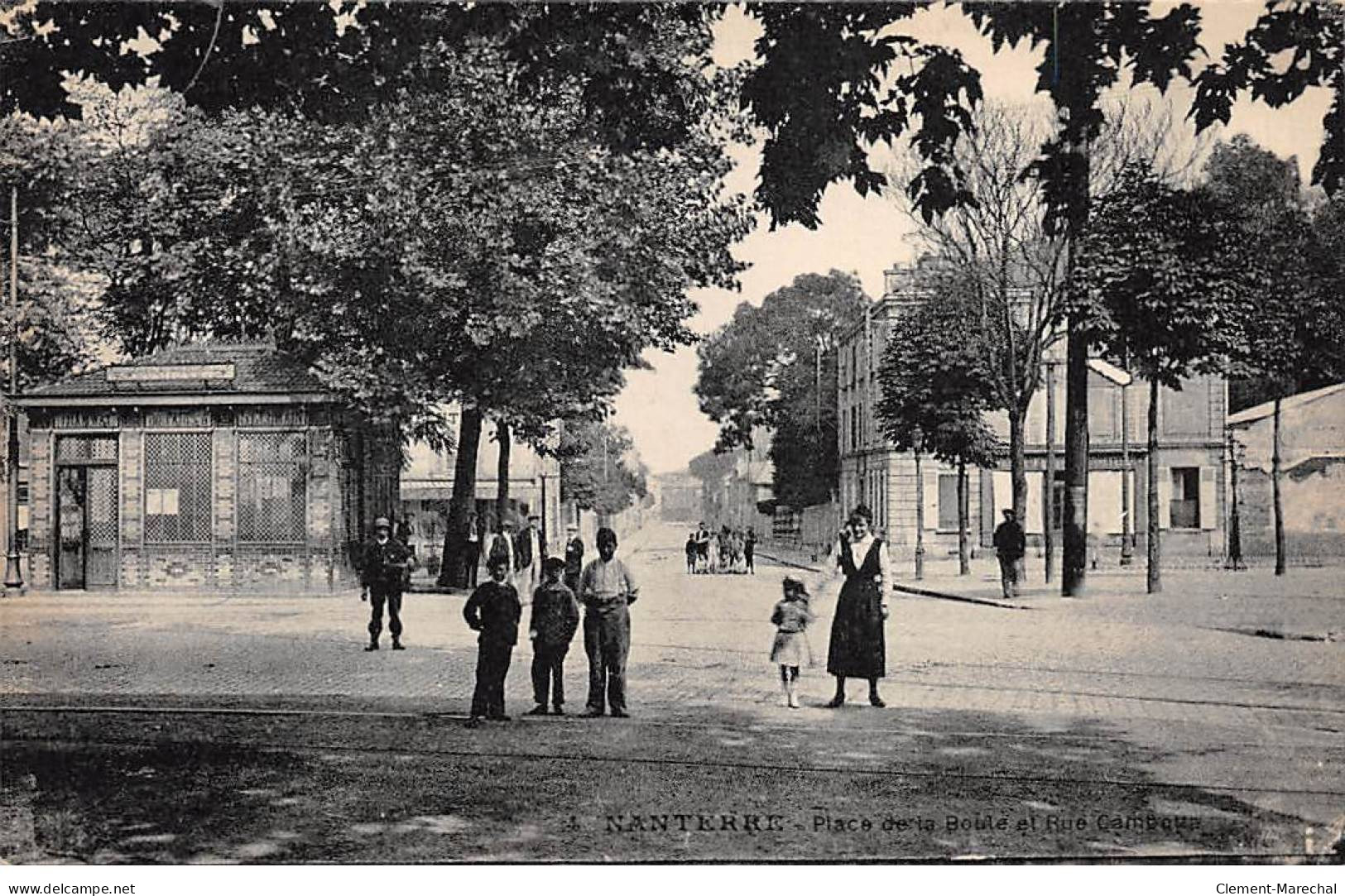 NANTERRE - Place De La Boule Et Rue Gambetta - état - Nanterre