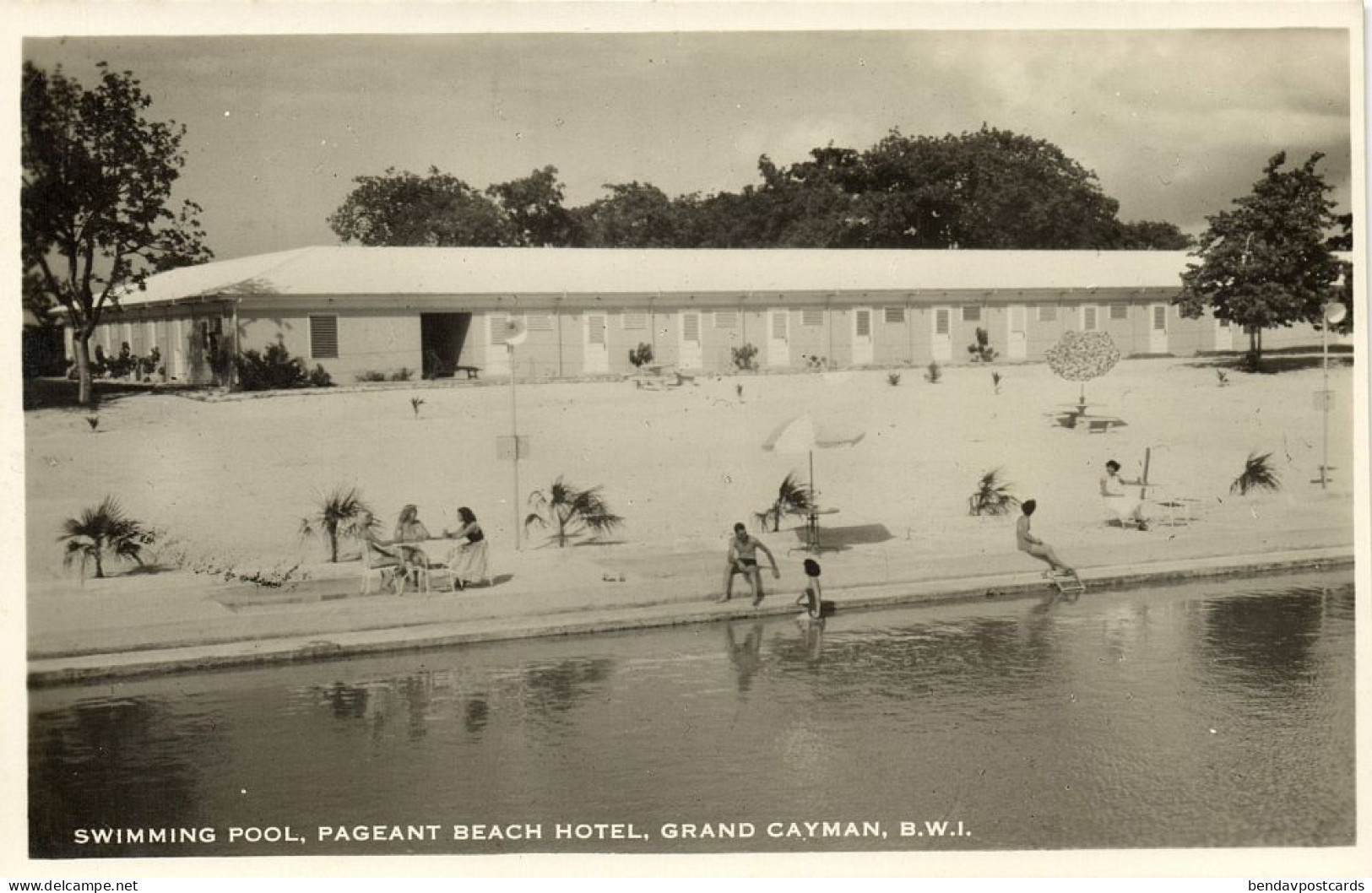 Cayman Islands B.W.I., GRAND CAYMAN, Pageant Beach Hotel, Swimming Pool, RPPC - Kaimaninseln