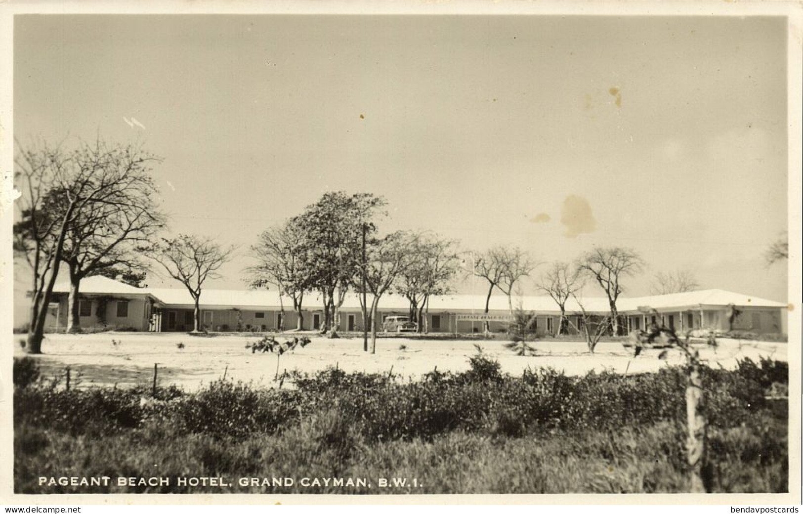 Cayman Islands B.W.I., GRAND CAYMAN, Pageant Beach Hotel (1950s) RPPC Postcard - Caïman (Iles)