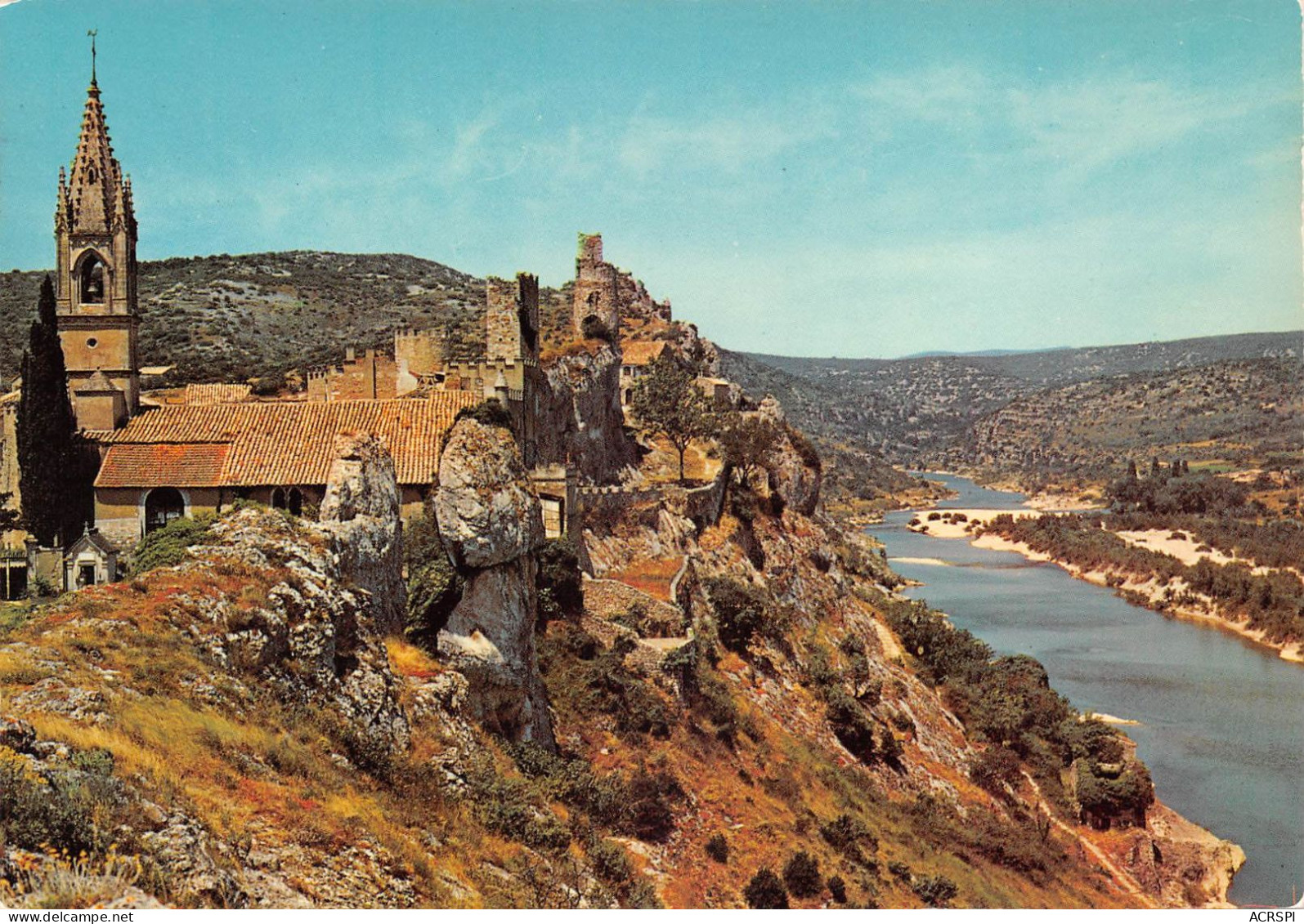 07    Aiguèze L'église Du Village             (Scan R/V) N°   1   \PB1106 - Vallon Pont D'Arc