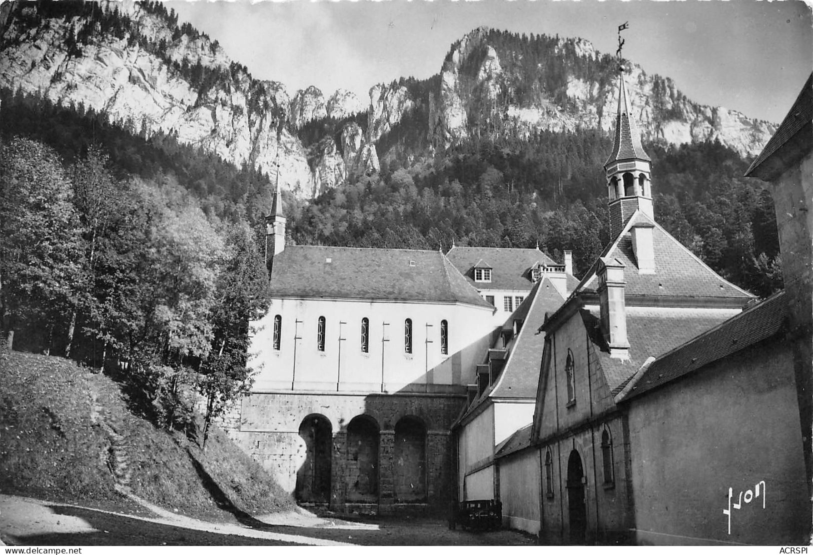 lot de 34 cartes de  Saint-Pierre-de-Chartreuse le Monastère          (Scan R/V) N°  2  \PB1126 Boite