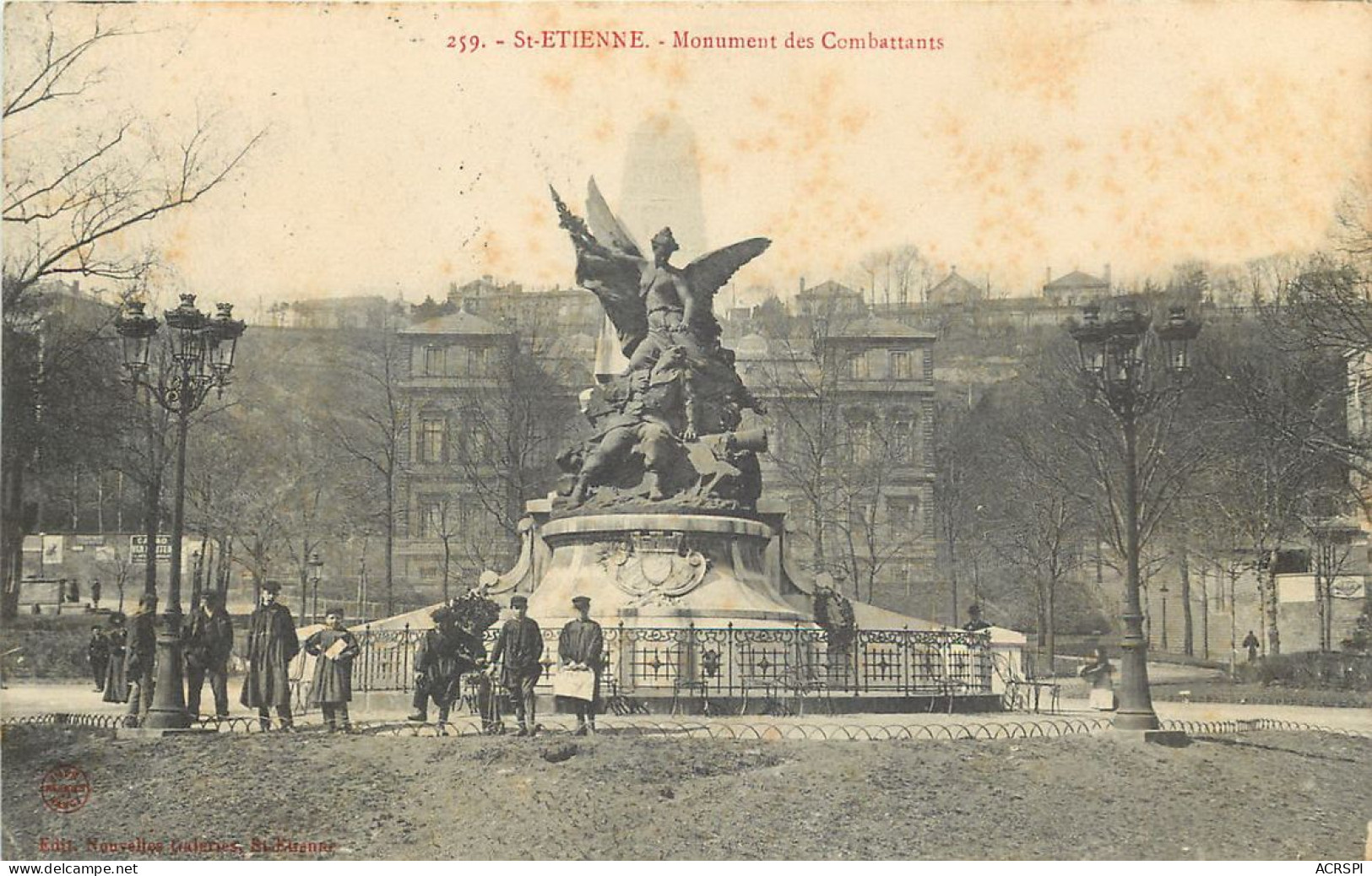 42  Loire  Saint étienne  Monument Des Combattants    N° 41\MN6038 - Saint Etienne