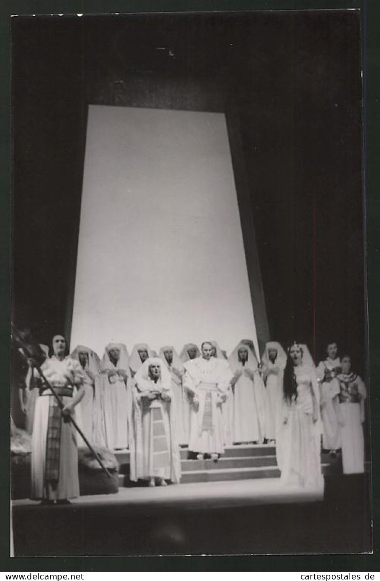 Fotografie Oper Aida Im Opernaus Wien  - Berühmtheiten