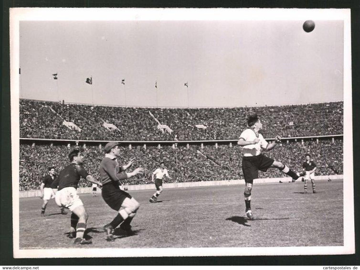 Fotografie Ansicht Wien, Fussballspiel Deutschland - Ungarn Im Olympiastadion 1940  - Sports