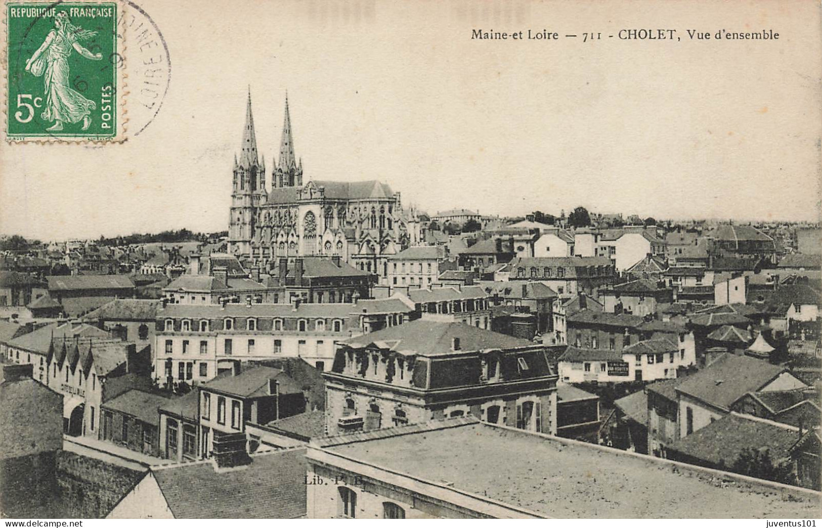 CPA Cholet-Vue D'ensemble-711-Timbre         L2904 - Cholet