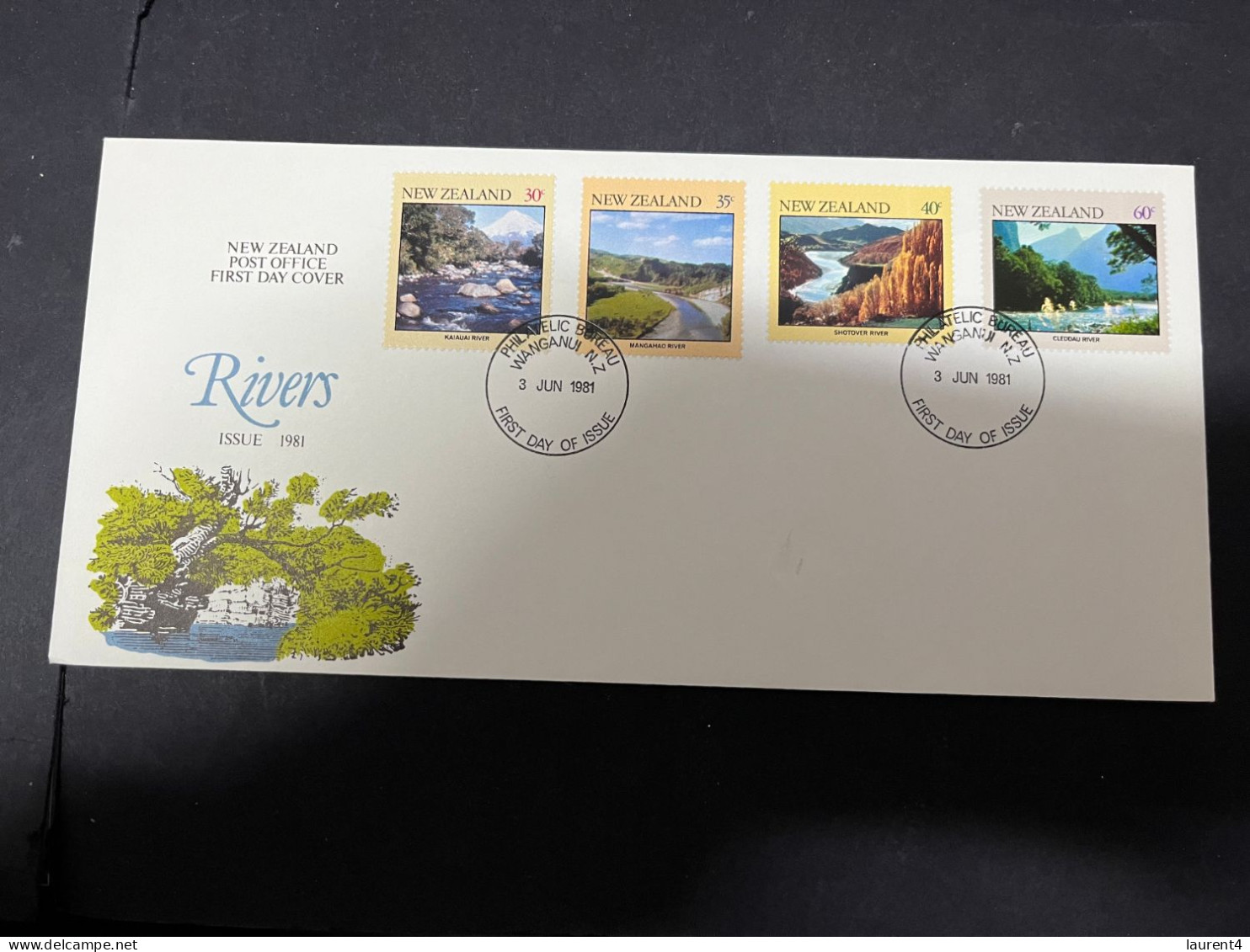 9-5-2024 (4 Z 34) New Zealand FDC - 1981 - Rivers - FDC