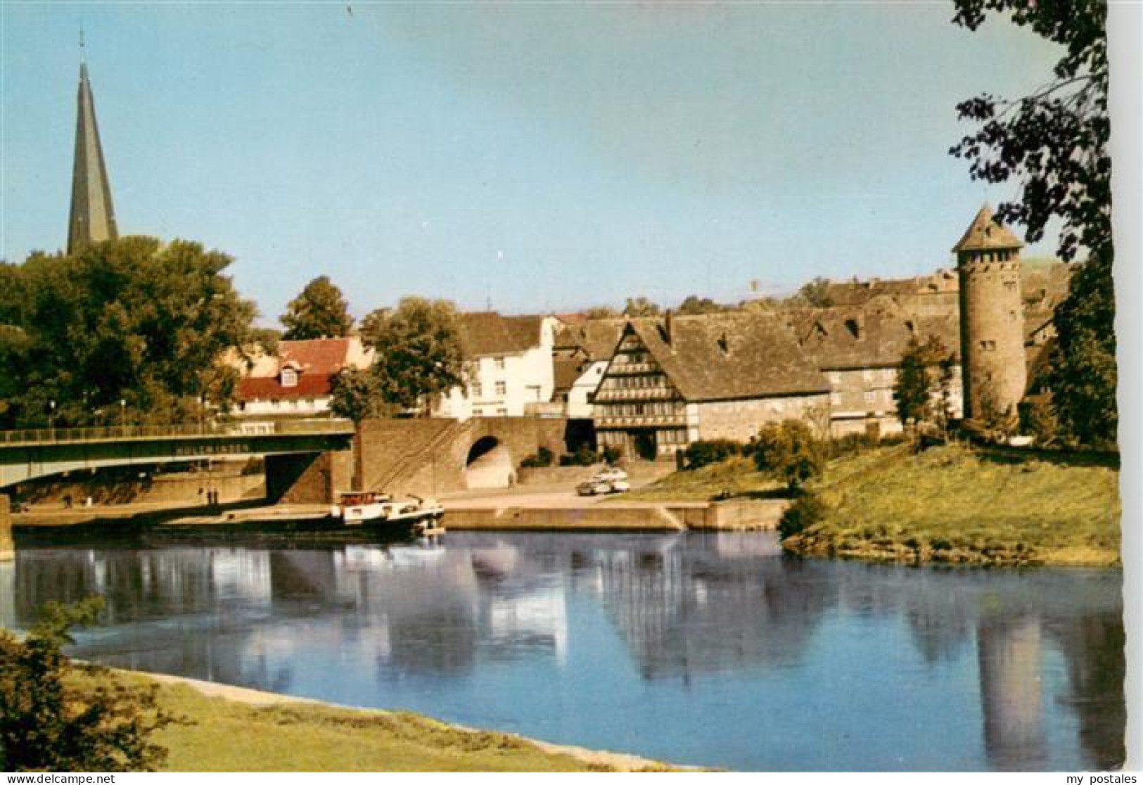 73944334 Holzminden_Weser_Niedersachsen Blick Auf Das Faehrhaus Und Jugendherber - Holzminden