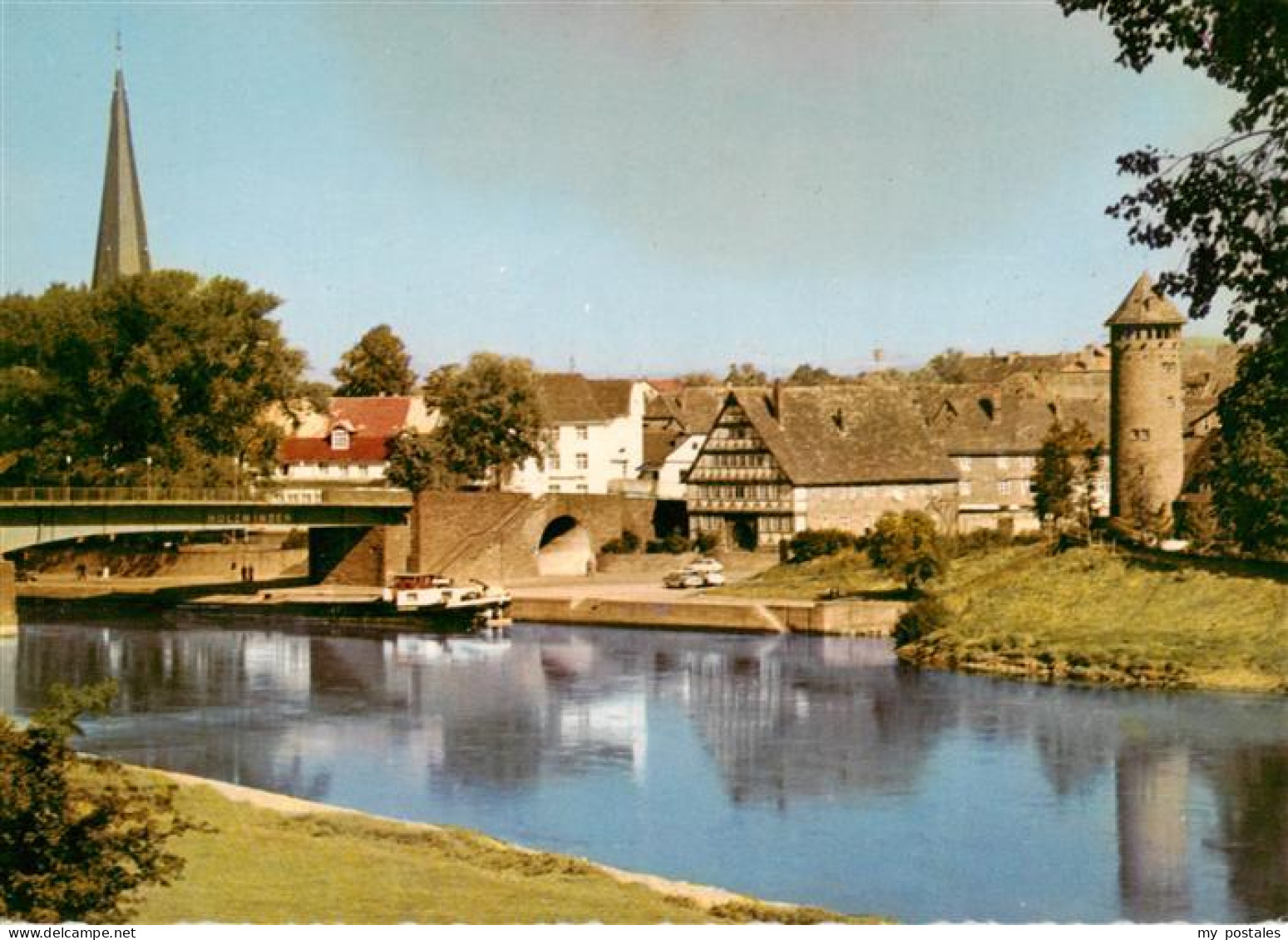 73944333 Holzminden_Weser_Niedersachsen Blick Auf Das Faehrhaus Und Jugendherber - Holzminden