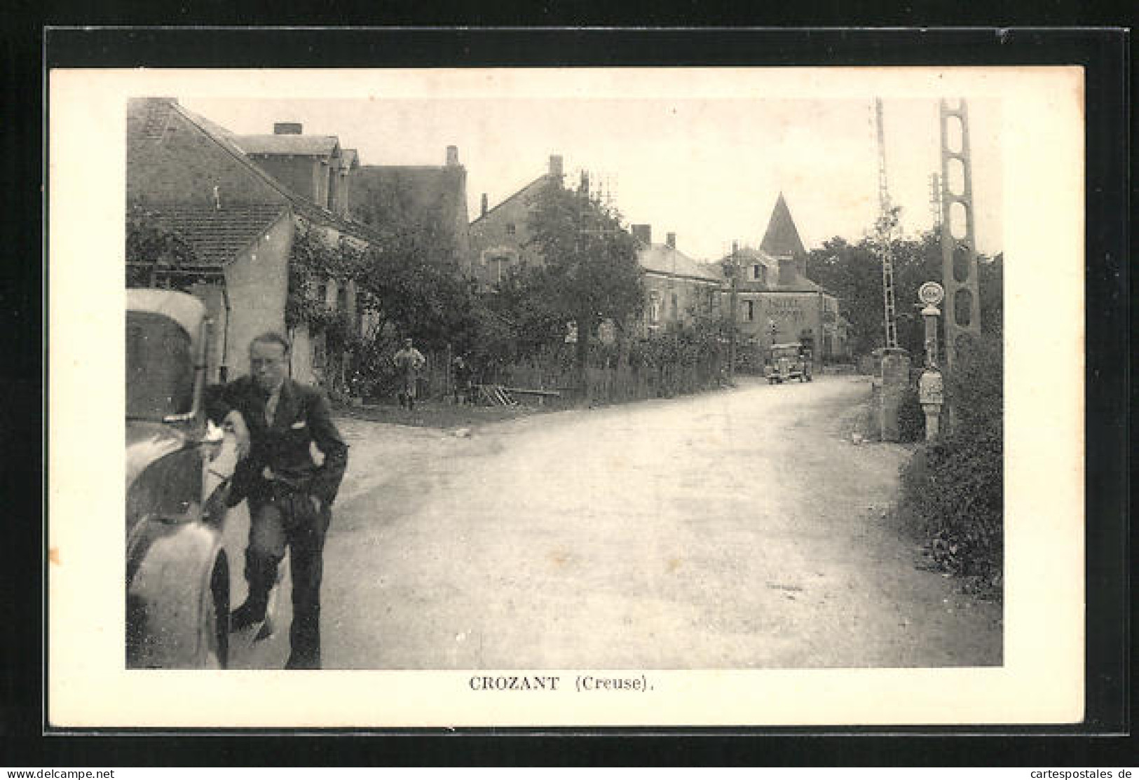 CPA Crozant, Une Rue  - Crozant