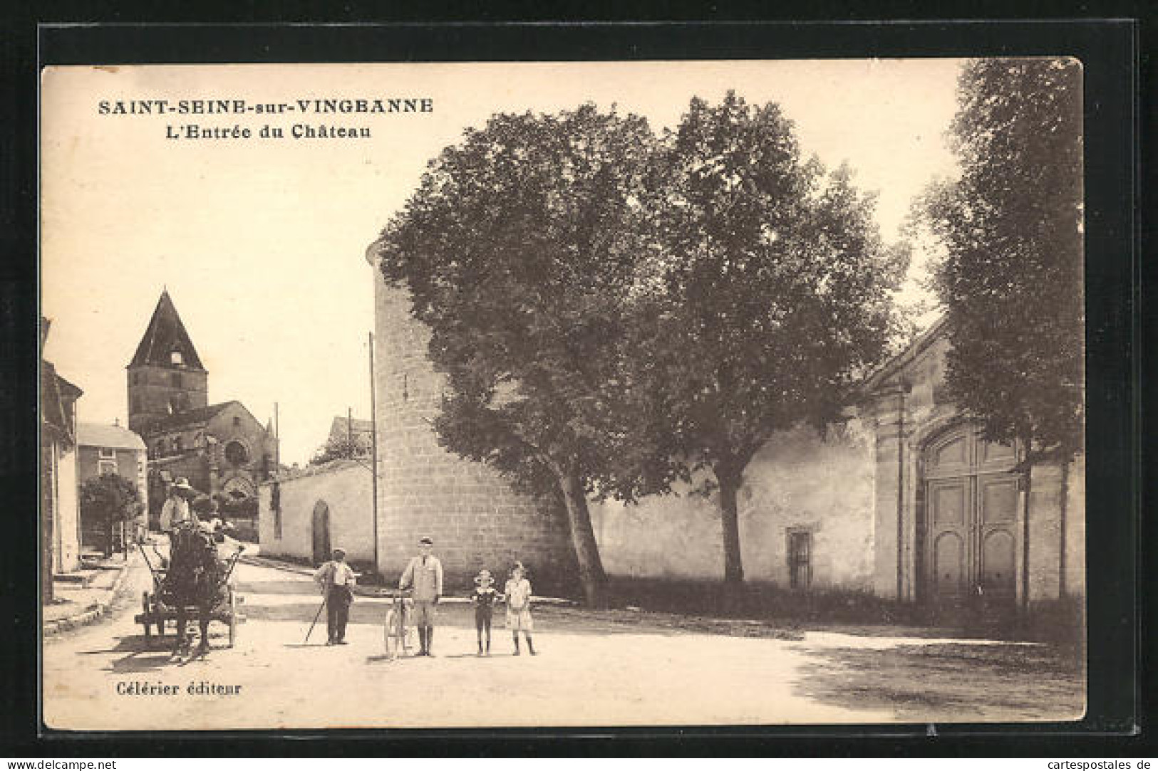 CPA Saint-Seine-sur-Vingeanne, L`Entrée Du Chateau  - Andere & Zonder Classificatie