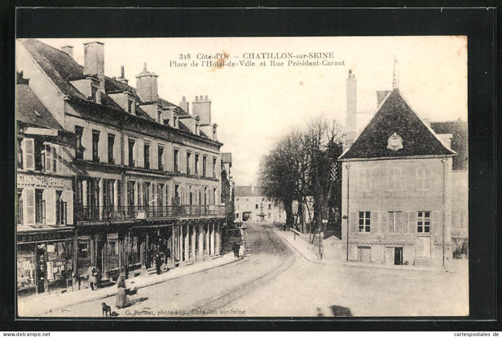 CPA Chatillon-sur-Seine, Place De L`Hotel De Ville Et Rue Président-Carnot  - Chatillon Sur Seine