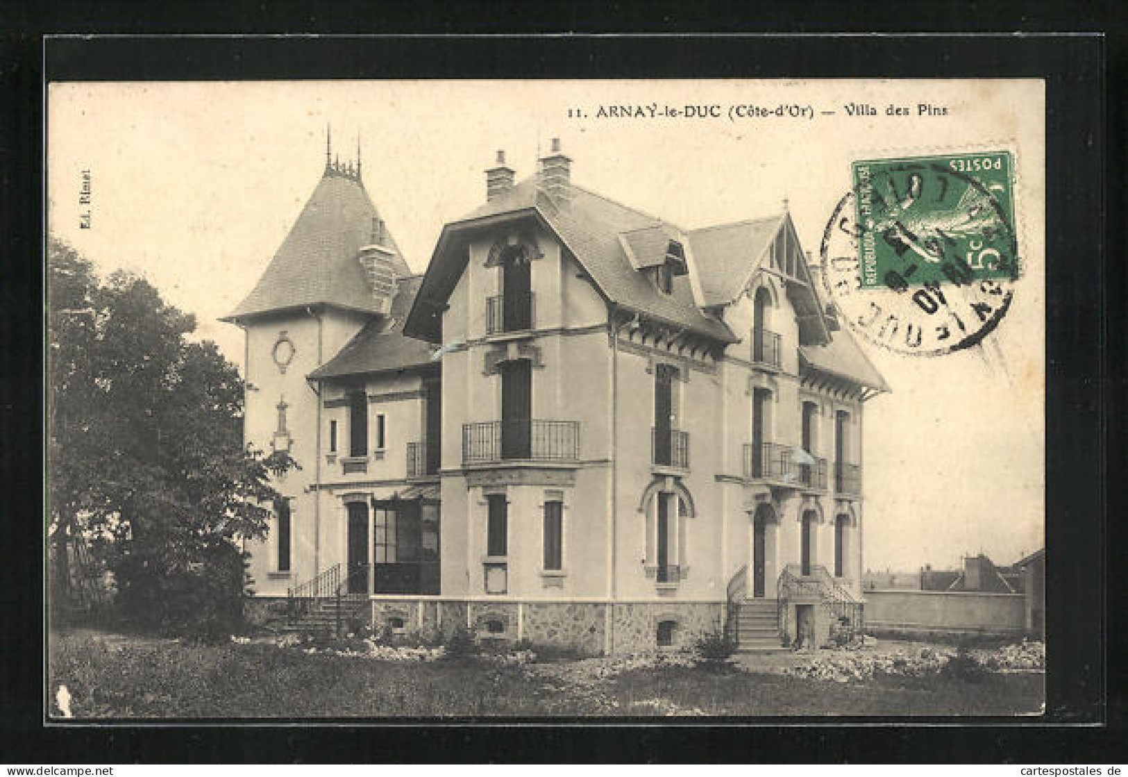 CPA Arnay-le-Duc, Villa Des Pins, Vue Du Bâtiment  - Arnay Le Duc