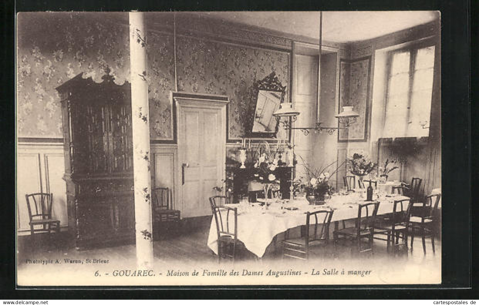 CPA Gouarec, Maison De Famille Des Dames Augustines - La Salle à Manger  - Sonstige & Ohne Zuordnung