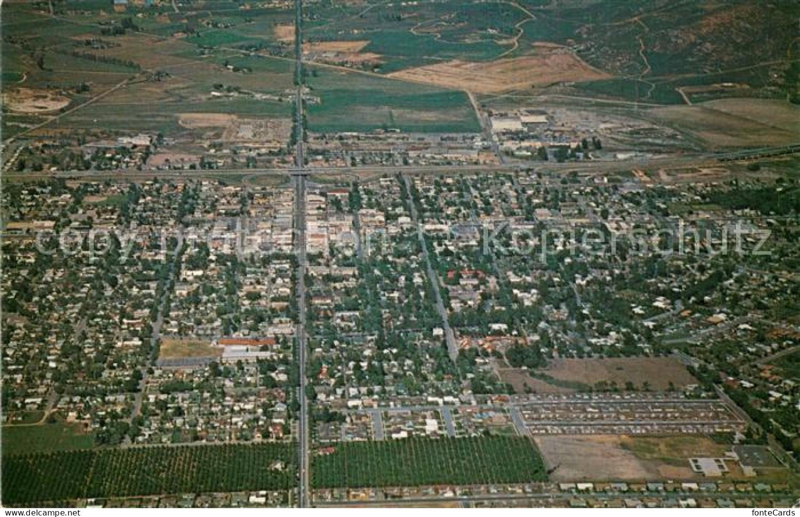 73743546 Corona_California Aerial View Of The Circle City - Andere & Zonder Classificatie