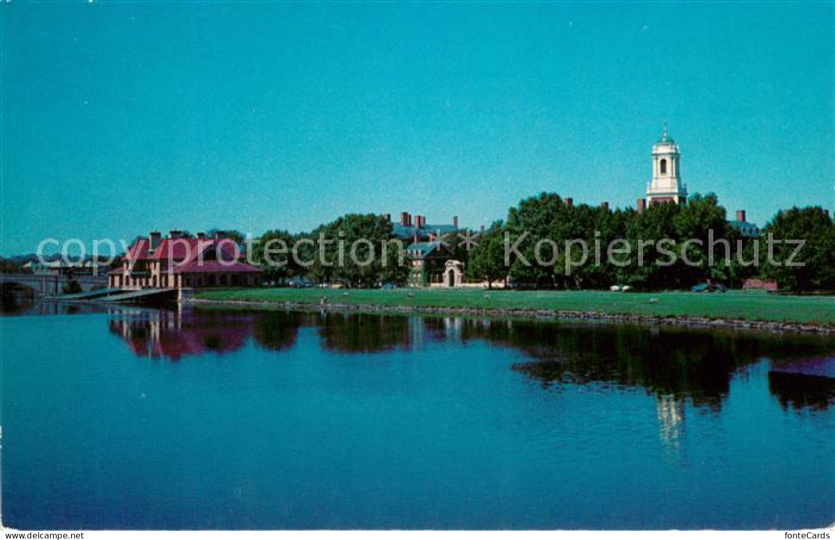 73062898 Cambridge_Massachusetts Havard Boat House Charles River - Other & Unclassified