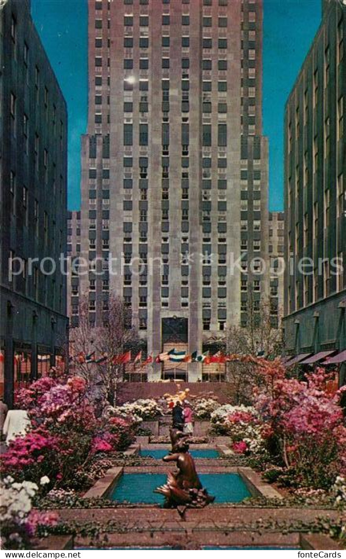 73062862 New_York_City Channel Gardens At Rockefeller Center - Autres & Non Classés