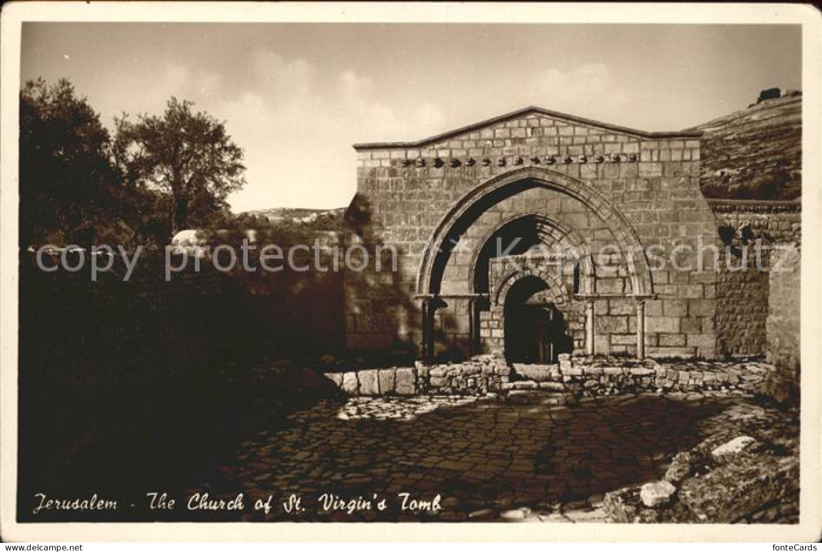 71867406 Jerusalem Yerushalayim Church Of St Virgin's Tomb  - Israel