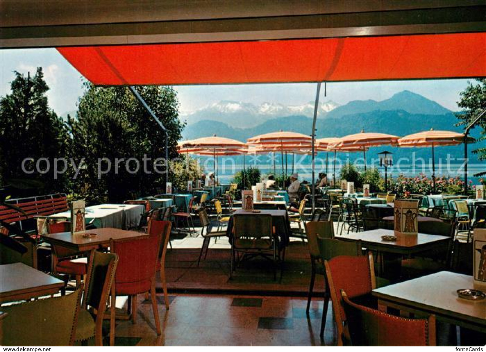 13359976 Weggis Vierwaldstaettersee Confiserie Tea Room Dahinden Terrasse Am See - Otros & Sin Clasificación