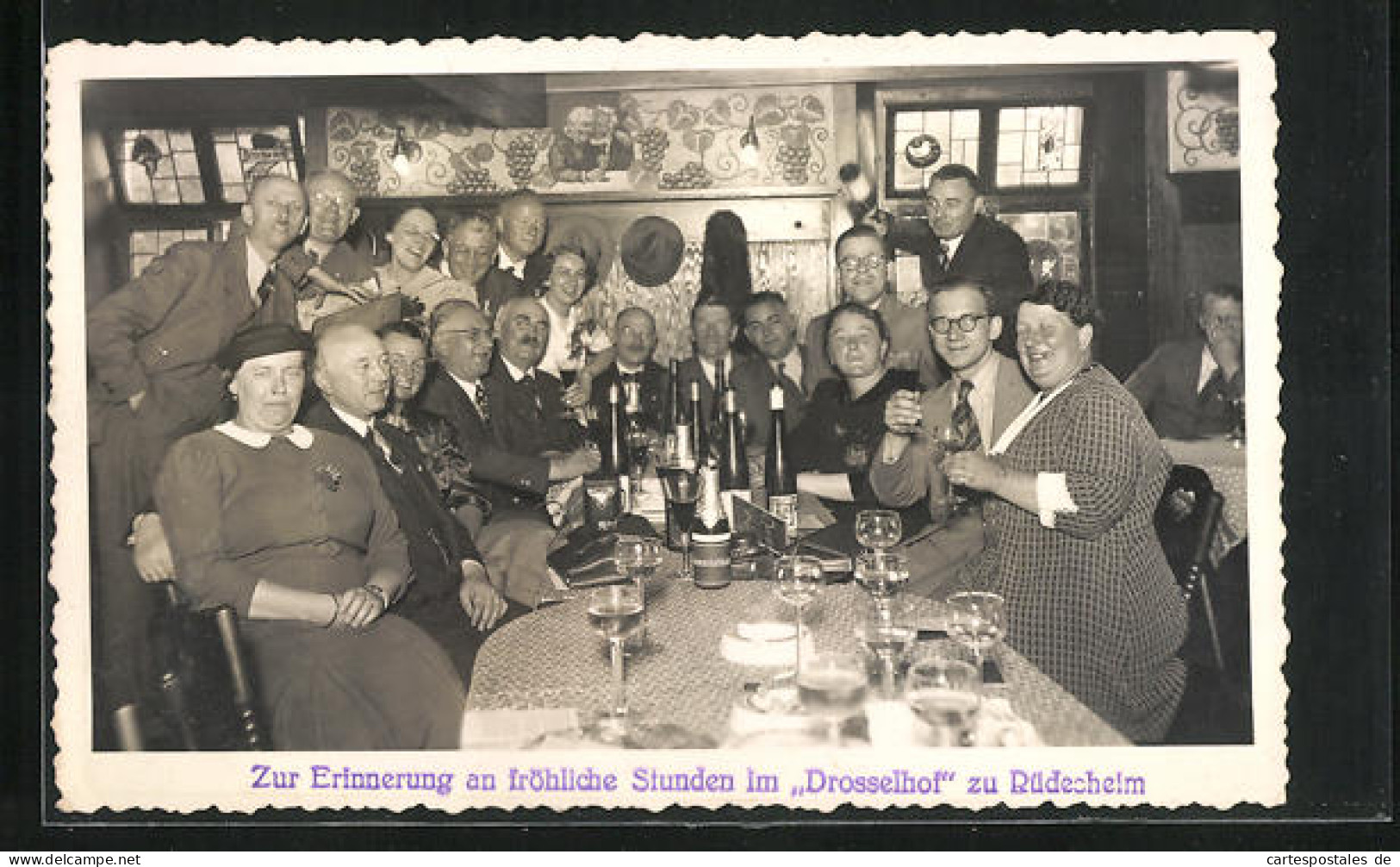 AK Rüdesheim, Stammtisch-Gruppenbild Im Gasthaus Drosselhof  - Ruedesheim A. Rh.