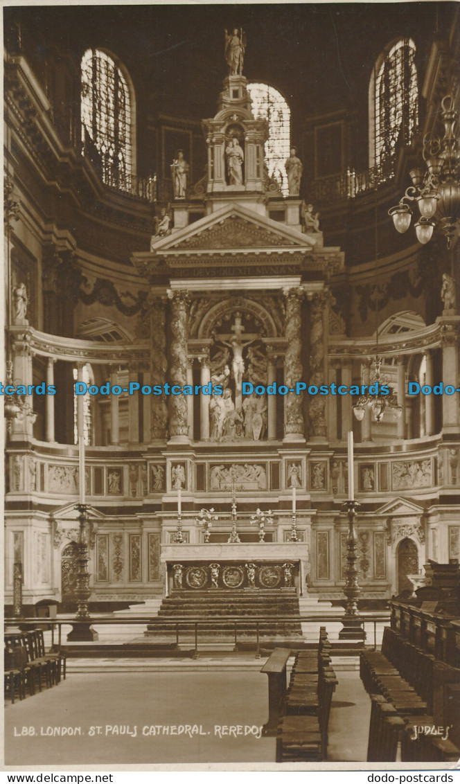 R049339 London. St. Pauls Cathedral. Reredos. Judges Ltd. RP - Other & Unclassified