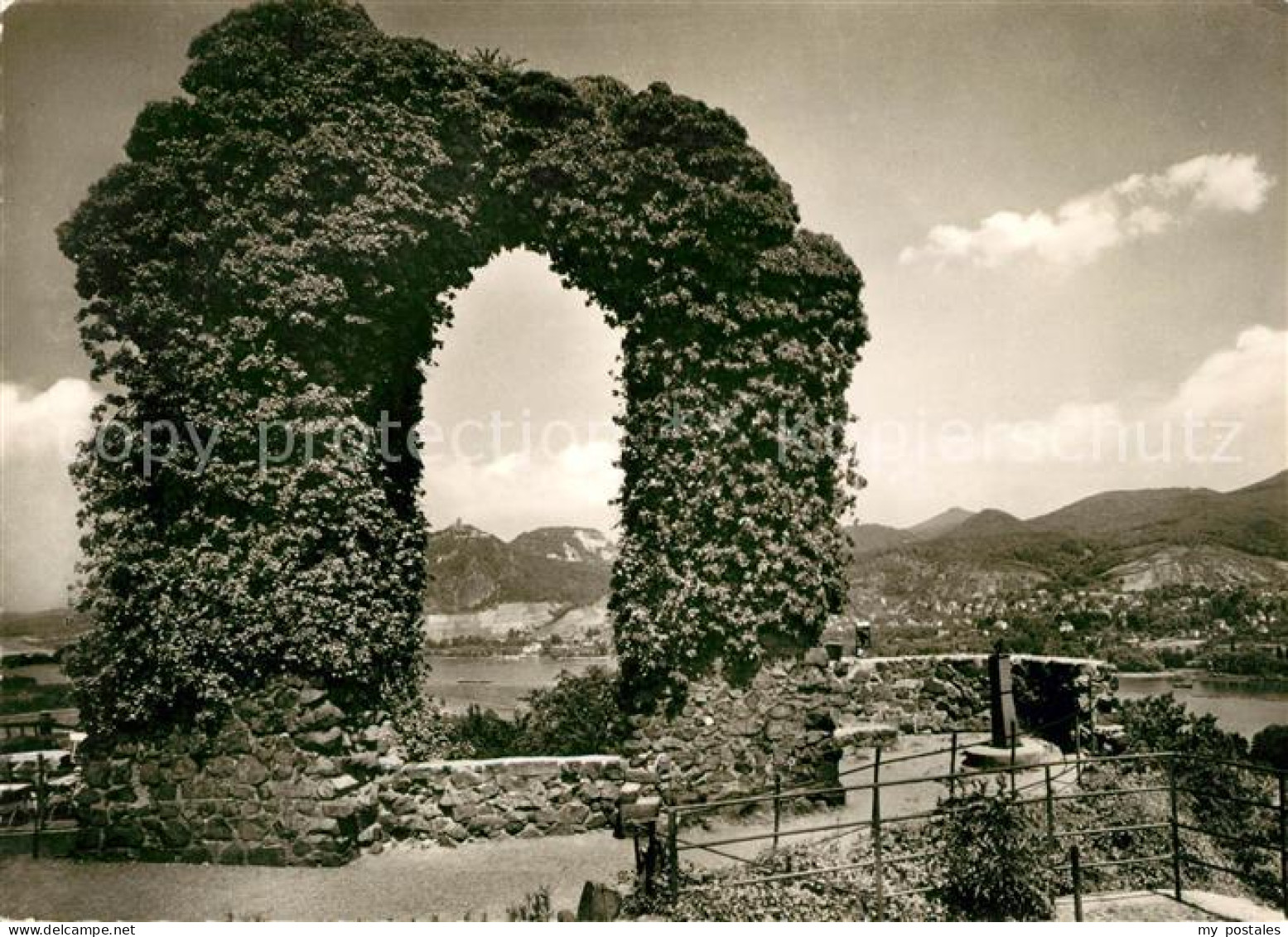 73141943 Remagen Rolandsbogen Am Rhein Mit Drachenfels Und Siebengebirge Remagen - Remagen