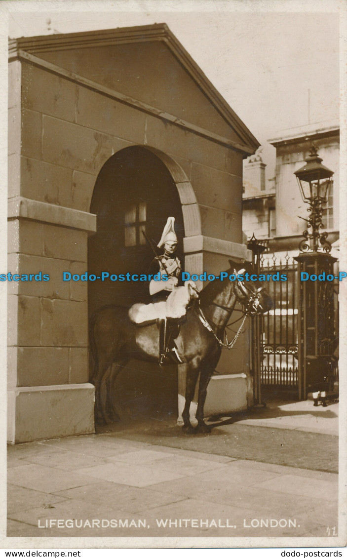 R049573 Lifeguardsman. Whitehall. London. RP - Altri & Non Classificati