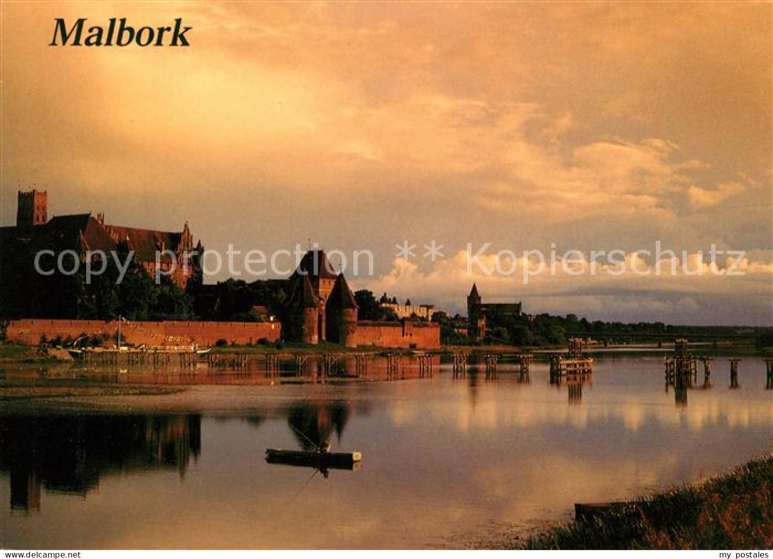 73125969 Malbork Blick Ueber Die Nogat Zum Schloss Abendstimmung Malbork - Pologne