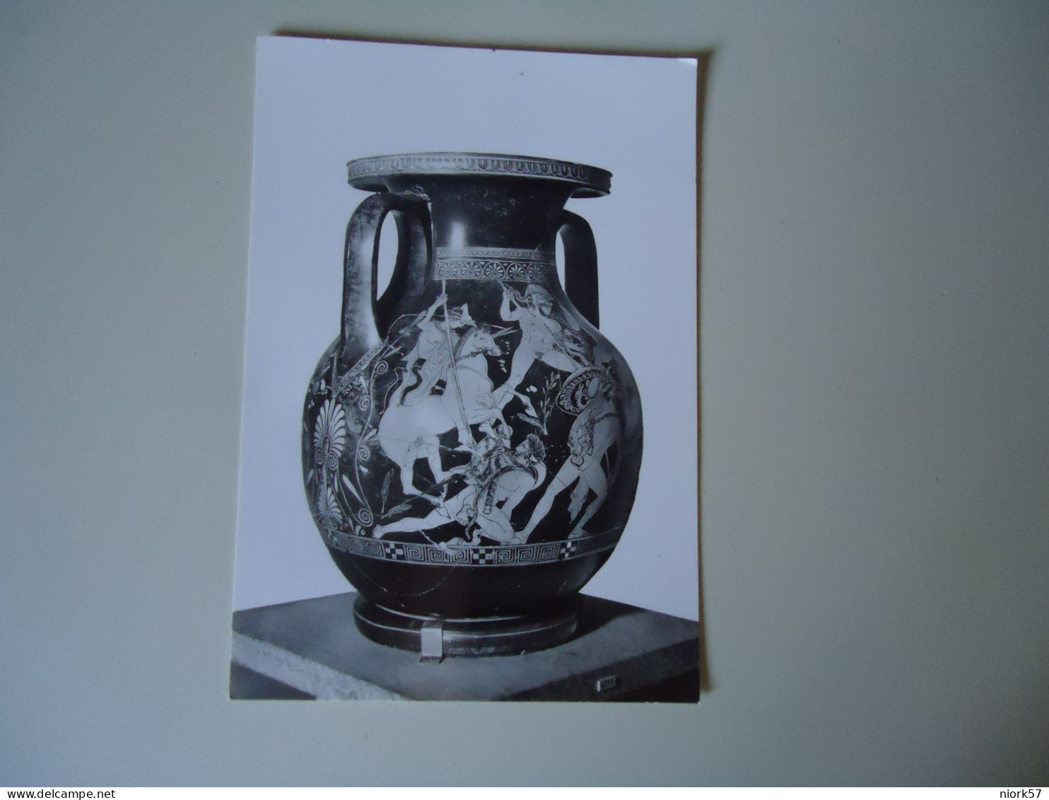 GREECE  POSTCARDS  MUSEUM ART VASE 1333    MORE  PURHASES 10% DISCOUNT - Greece