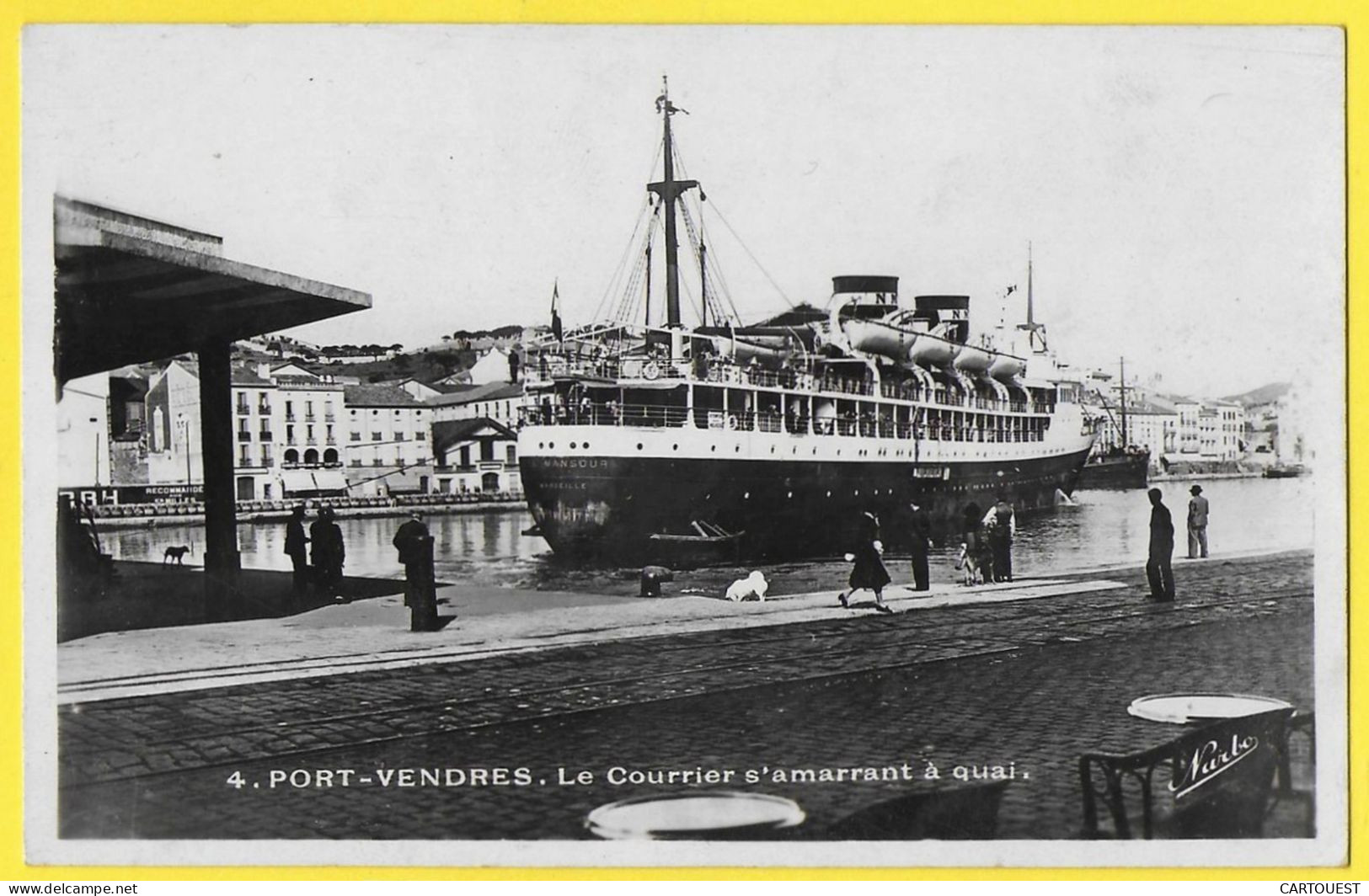 CPA PORT VENDRES - Paquebot COURRIER D' ALGERIE EL MANSOUR " à QUAI - 1940 - Port Vendres