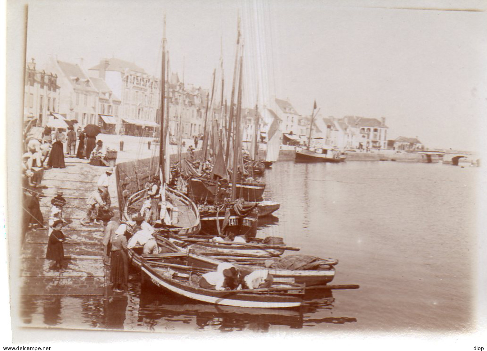 Photographie Photo Vintage Snapshot Voile Voilier Bateau Port Sailing - Plaatsen