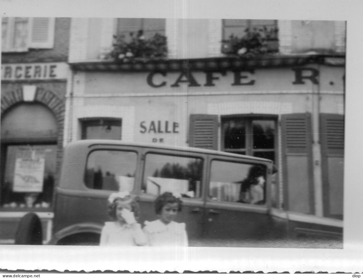 Photographie Photo Vintage Snapshot Bullou Eure Et Loir Magasin Caf&eacute; - Places