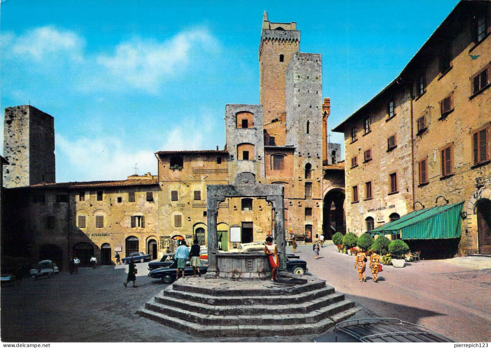 San Gimignano - Place De La Citerne - Autres & Non Classés