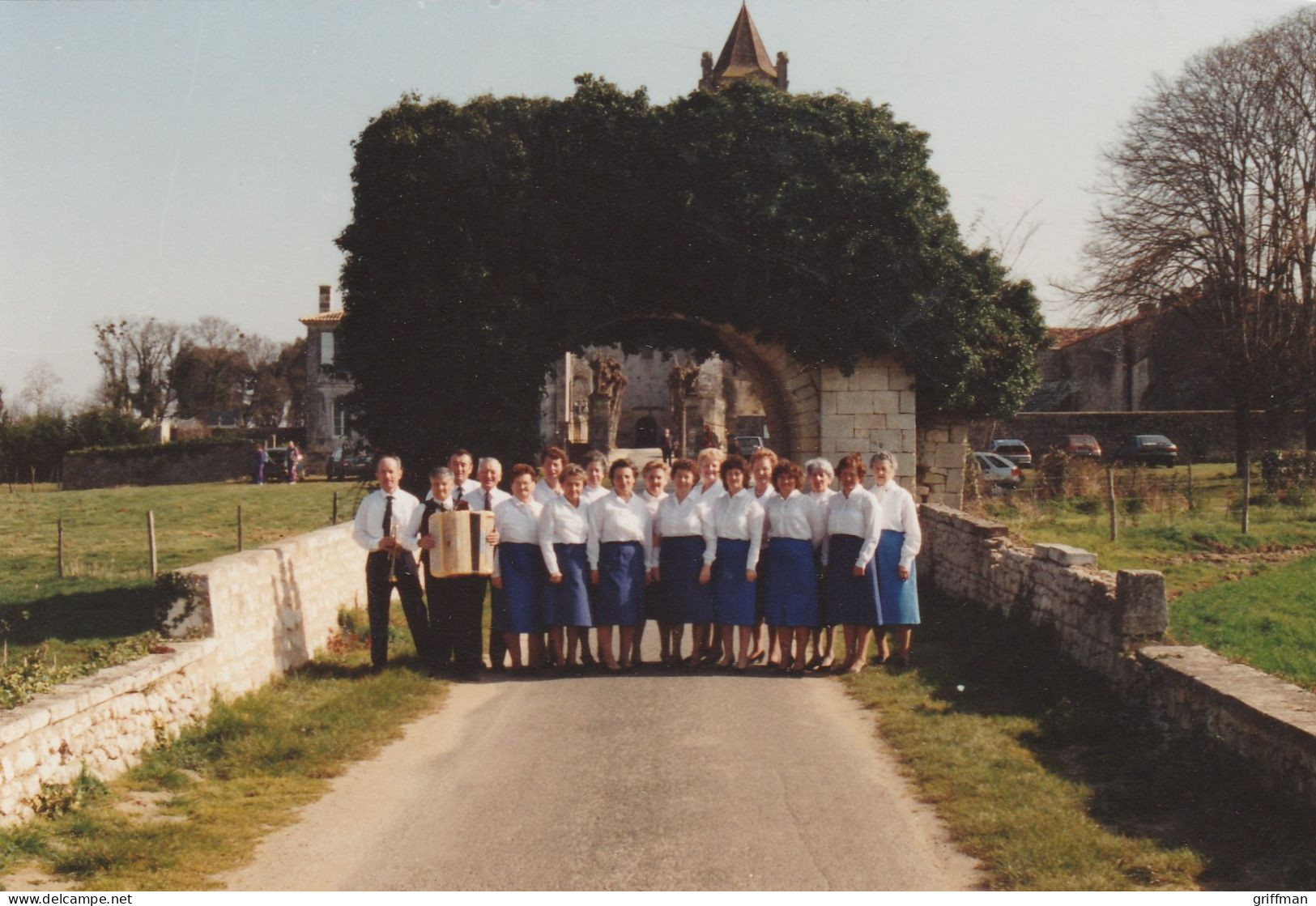 SABLONCEAUX SAUJON LA CHORALE "A COEUR JOYEUX" 1993 PHOTO 10X15 TBE - Saujon