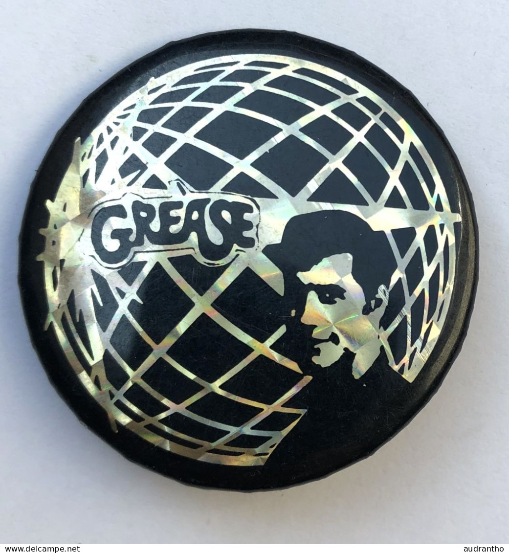 Badge Vintage - John Travolta - GREASE - Objetos Derivados