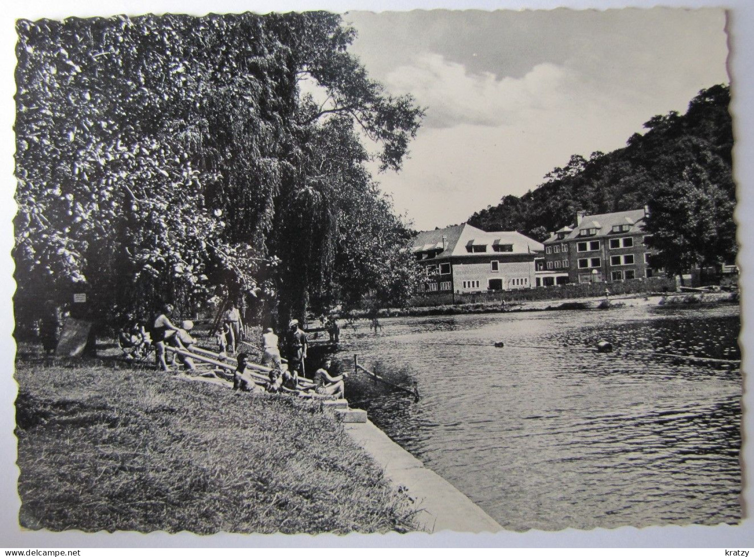 BELGIQUE - NAMUR - DINANT - ANSEREMME - Les Bains (Ile D'Amour) - Dinant