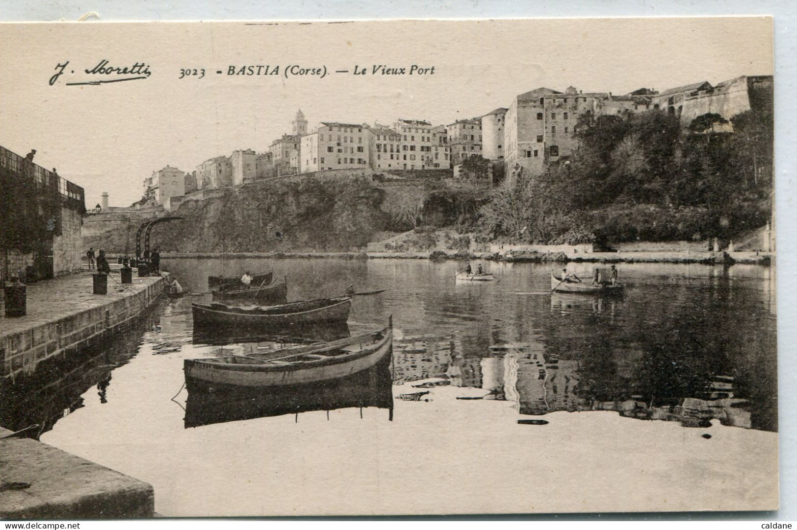 2B- CORSE -   BASTIA - Le.  Vieux. Port - Bastia