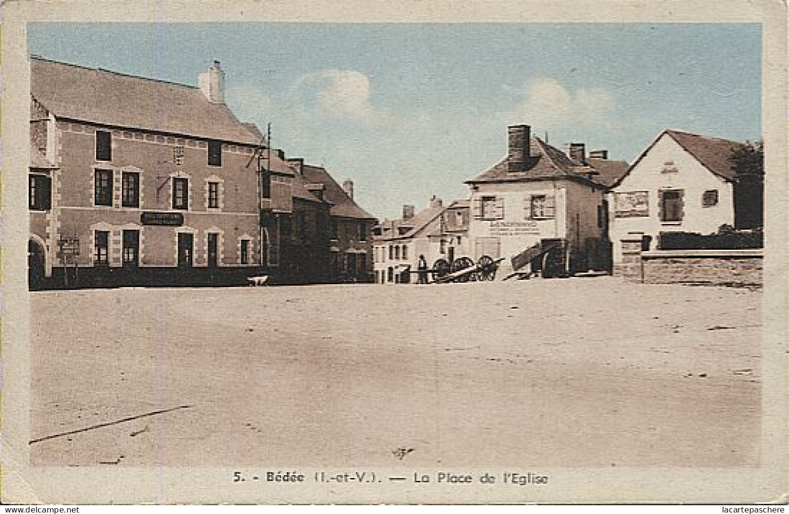 X122360 BRETAGNE ILE ET VILAINE BEDEE LA PLACE DE L' EGLISE PLAN PAS COURANT VOIRE RARE - Andere & Zonder Classificatie