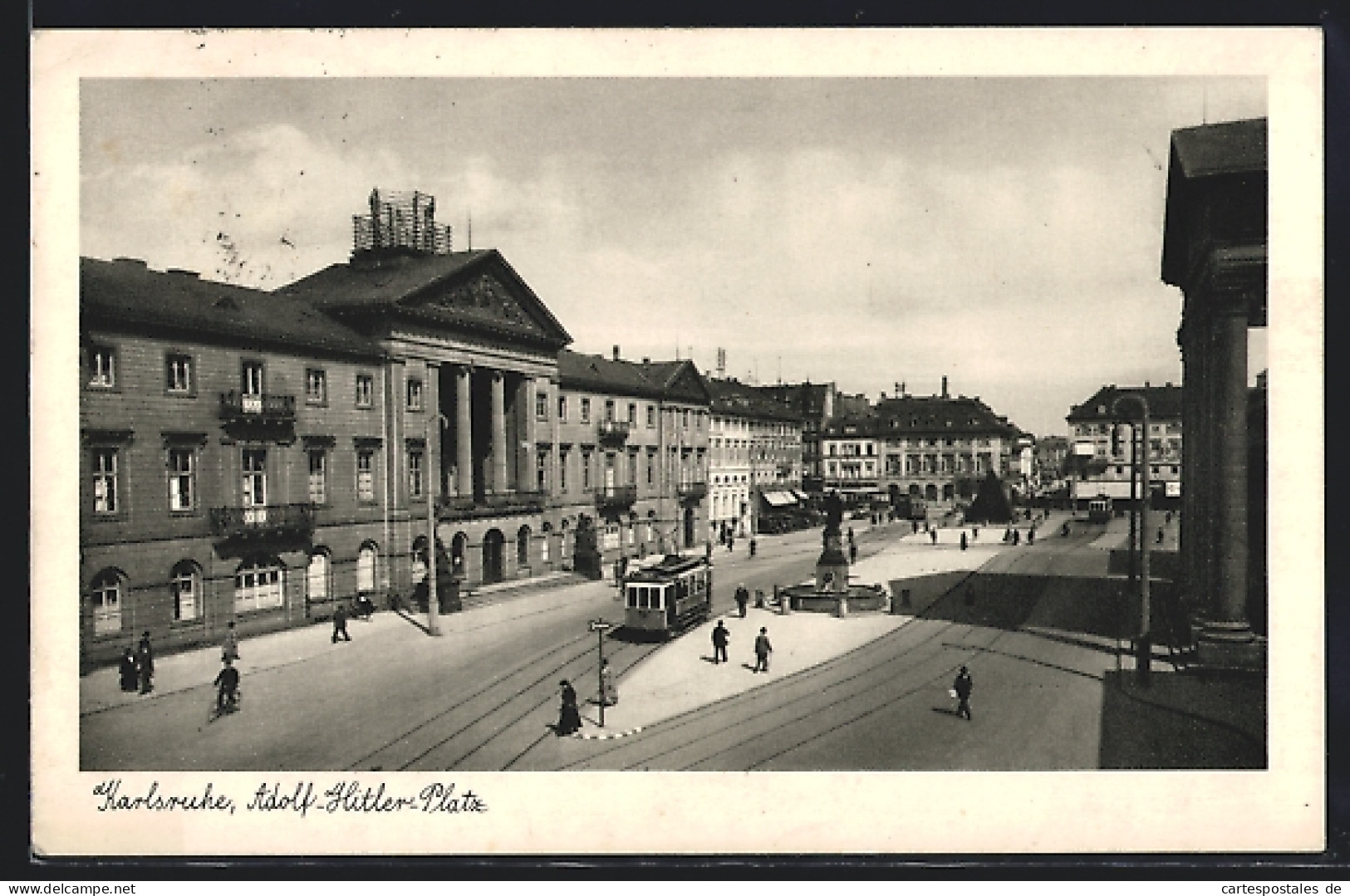 AK Karlsruhe, Platz, Strassenbahn  - Strassenbahnen