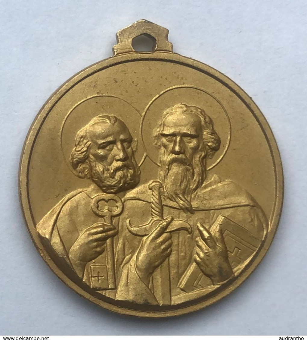 Belle Médaille Pendentif Ancien En Métal Doré - Pape PI VI Et Saint Christophe - Paulus VI PONT MAX - Godsdienst & Esoterisme