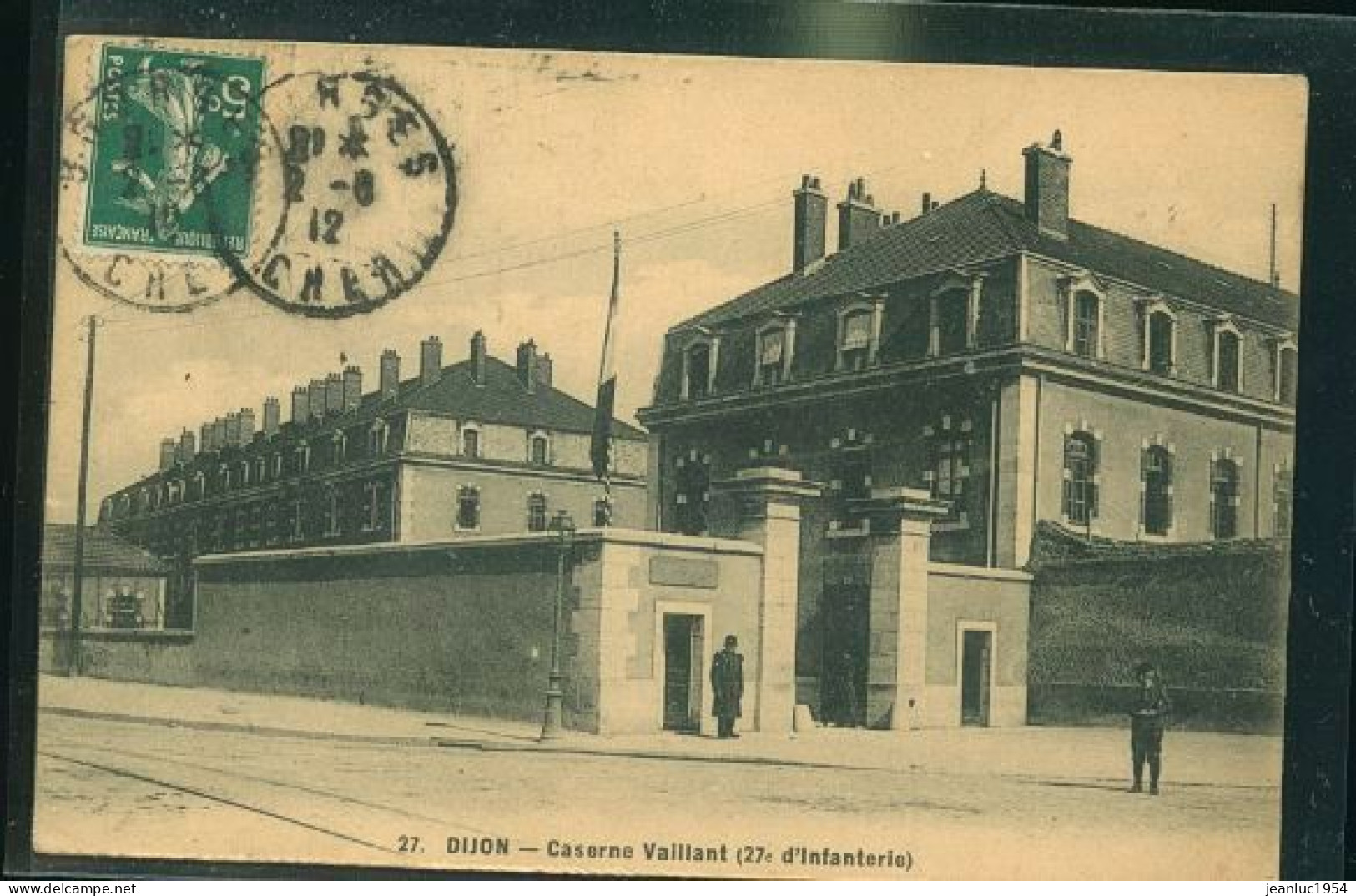 DIJON CASERNE VAILLANT          (    Mes Cartes Ne Sont Pas Jaunies ) - Dijon