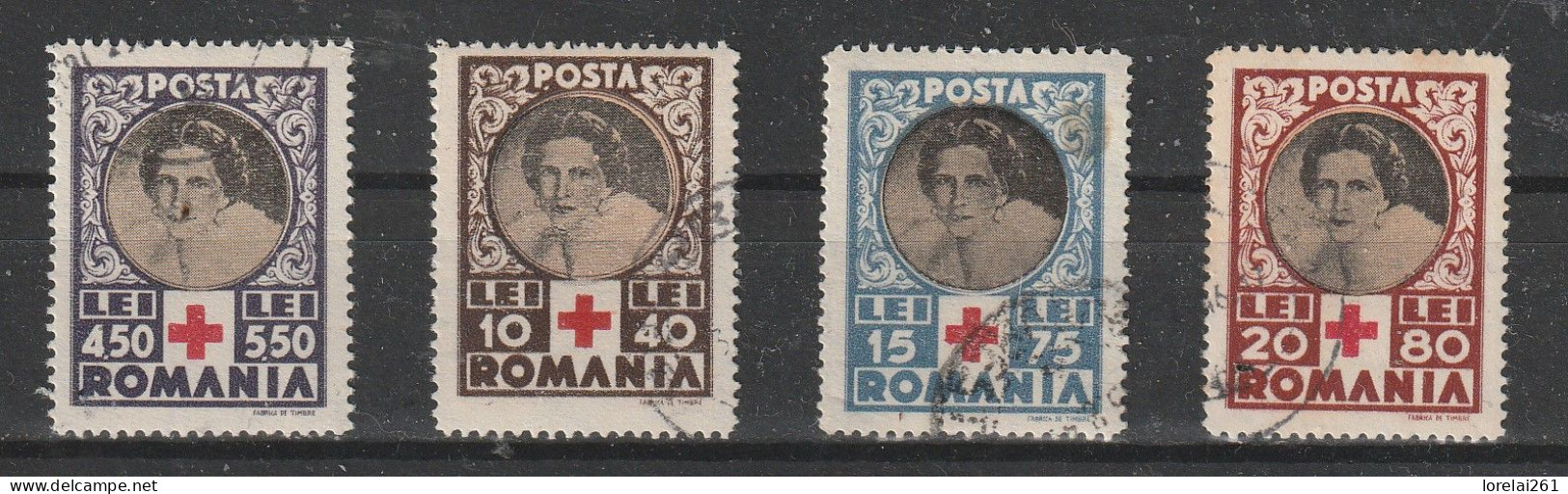 1945 - Croix Rouge/Reine Elena Mi No 827/830 - Oblitérés