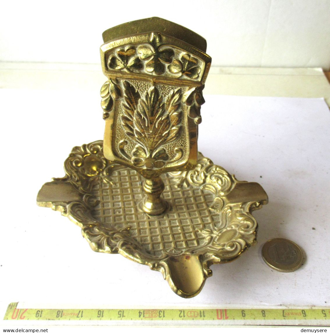 Lade 2000 - Bronzen Asbak Met Luciferhouder - Cendrier En Bronze Avec Porte Allumettes - 500 Gram - Bronces