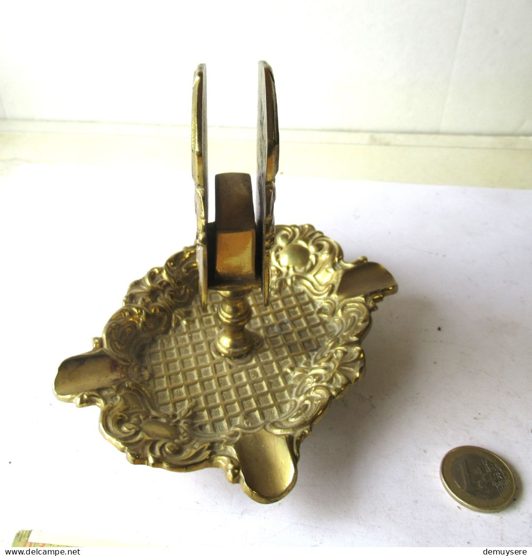 Lade 4000 - Bronzen Asbak Met Luciferhouder - Cendrier En Bronze Avec Porte Allumettes - 500 Gram - Bronzen