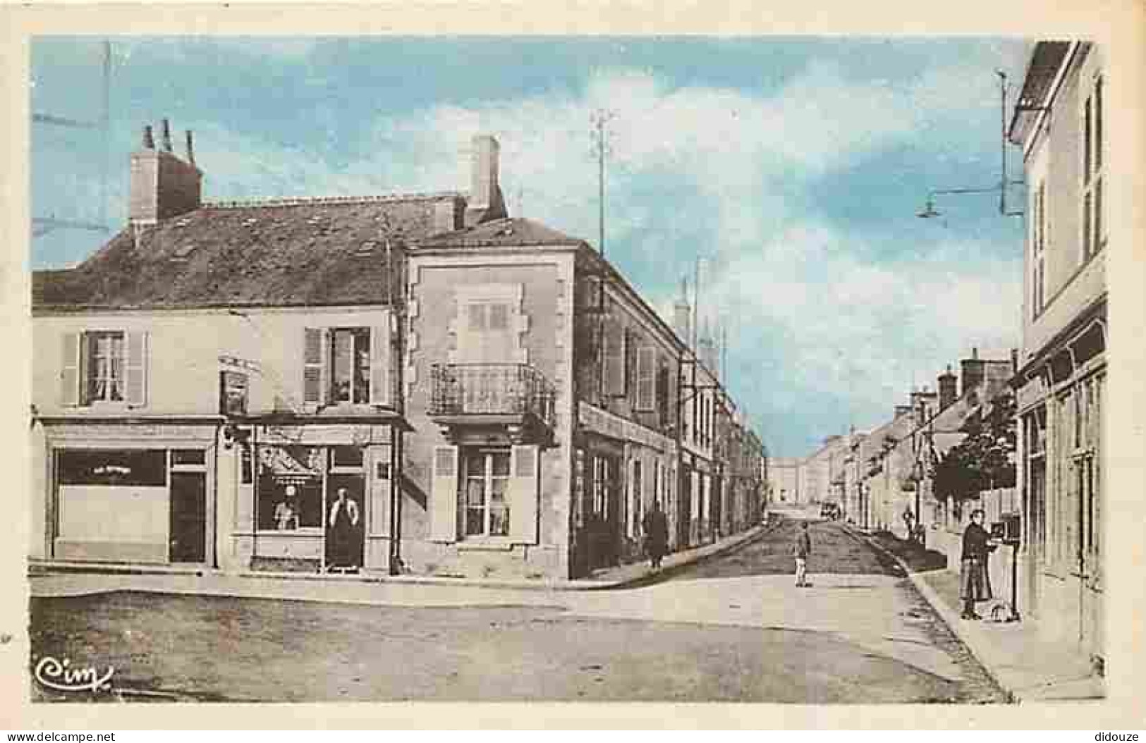 36 - Ardentes - Rue De La Gare Et Route De Vallières - Animée - CPA - Voir Scans Recto-Verso - Andere & Zonder Classificatie