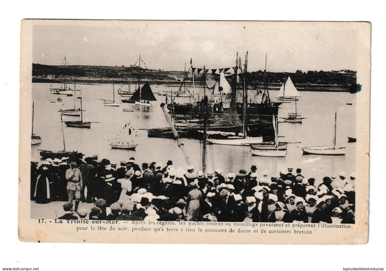 CPA - 56 - LA TRINITE SUR MER - Après Les Régates - Concours De Danse Et De Costumes Bretons - 1945 - La Trinite Sur Mer