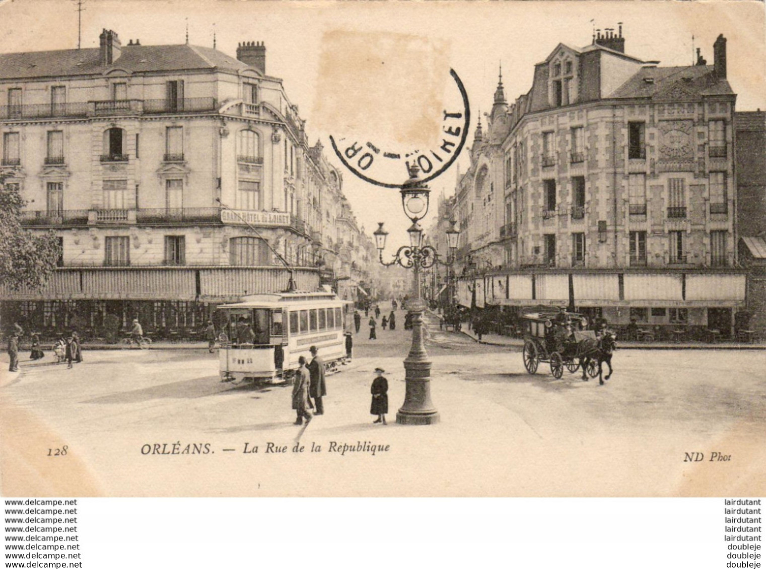 D45  ORLEANS  La Rue De La République   ..... - Orleans